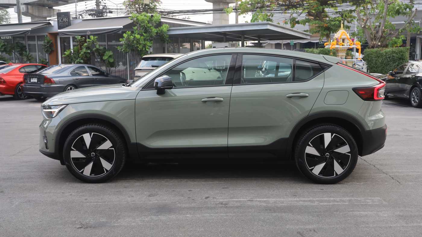 Volvo  Recharge Pure Electric - single motor