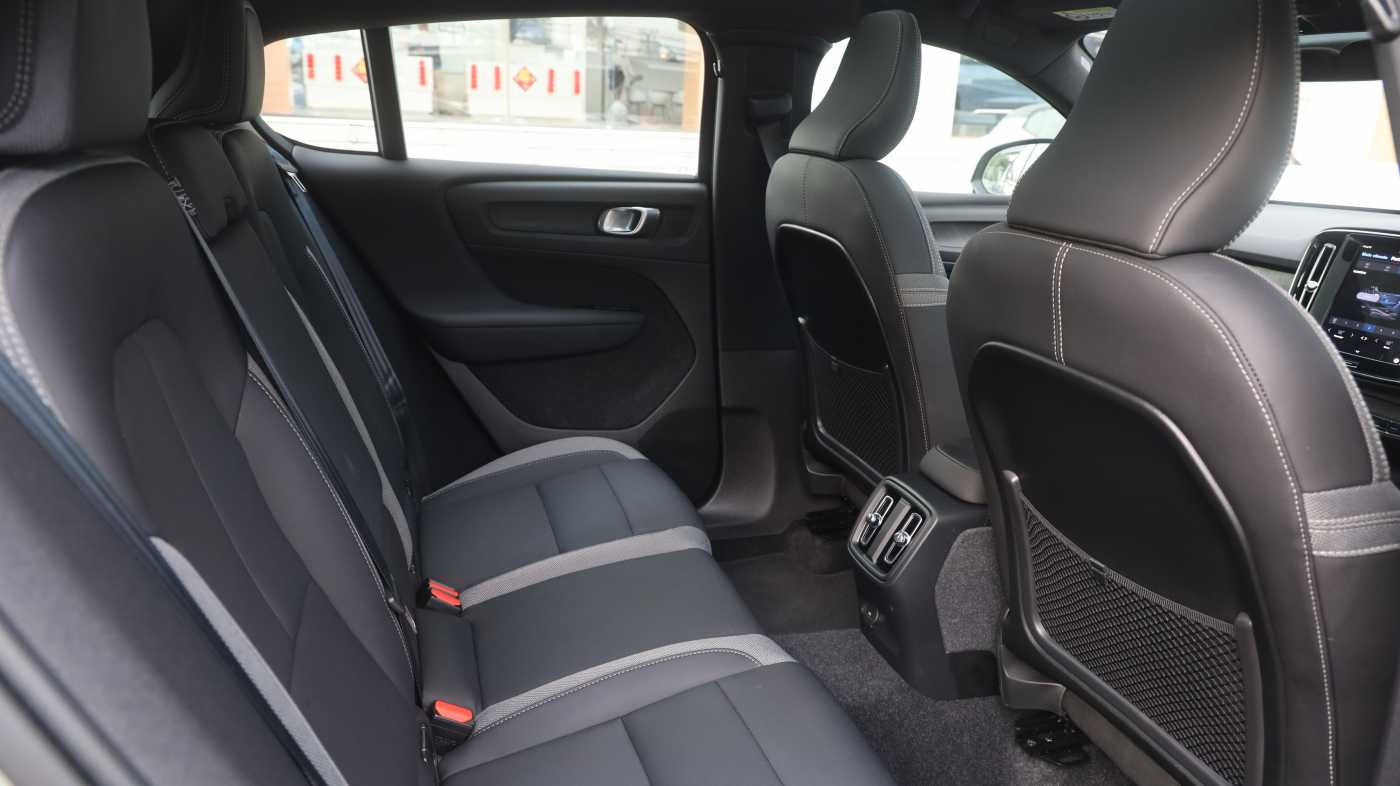 Volvo  Recharge Pure Electric - single motor