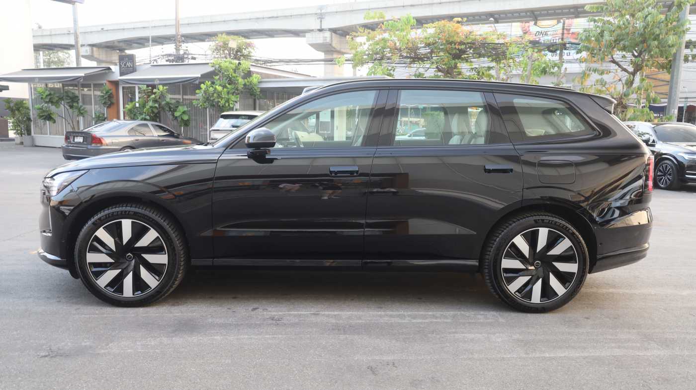 Volvo Ultra - Twin Performance 7 seats