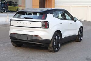 Volvo  Ultra - Twin Motor Performance