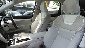 Volvo Ultra - Twin Performance 6 seats