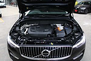 Volvo  Recharge Plus, T8 eAWD ปลั๊กอินไฮบริด, ไฟฟ้า/เบนซิน, Bright