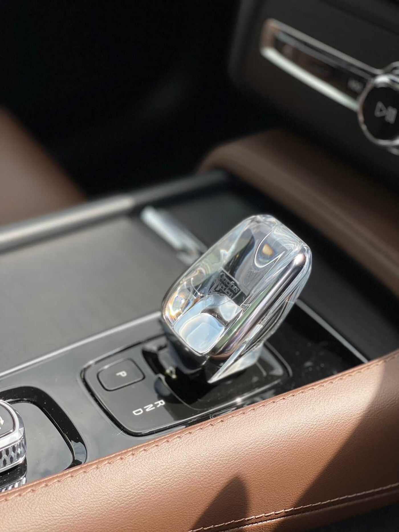 Volvo  Recharge Inscription Pro, T8 AWD plug-in hybrid, 7 เบาะที่นั่ง