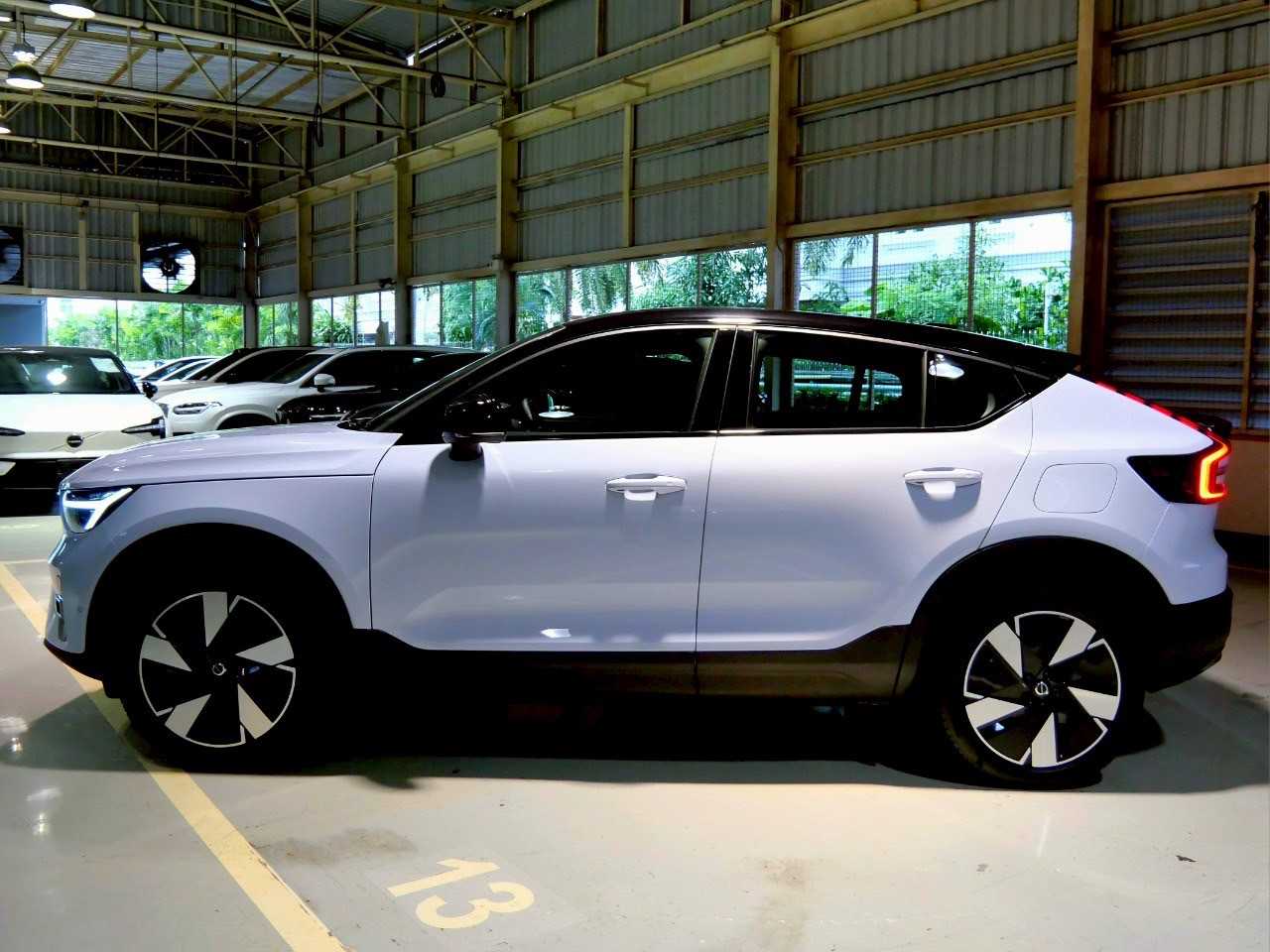 Volvo  Ultra, มอเตอร์เดี่ยว, ไฟฟ้า