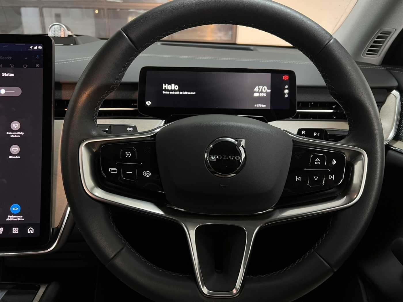 Volvo Ultra - Twin Performance 6 seats