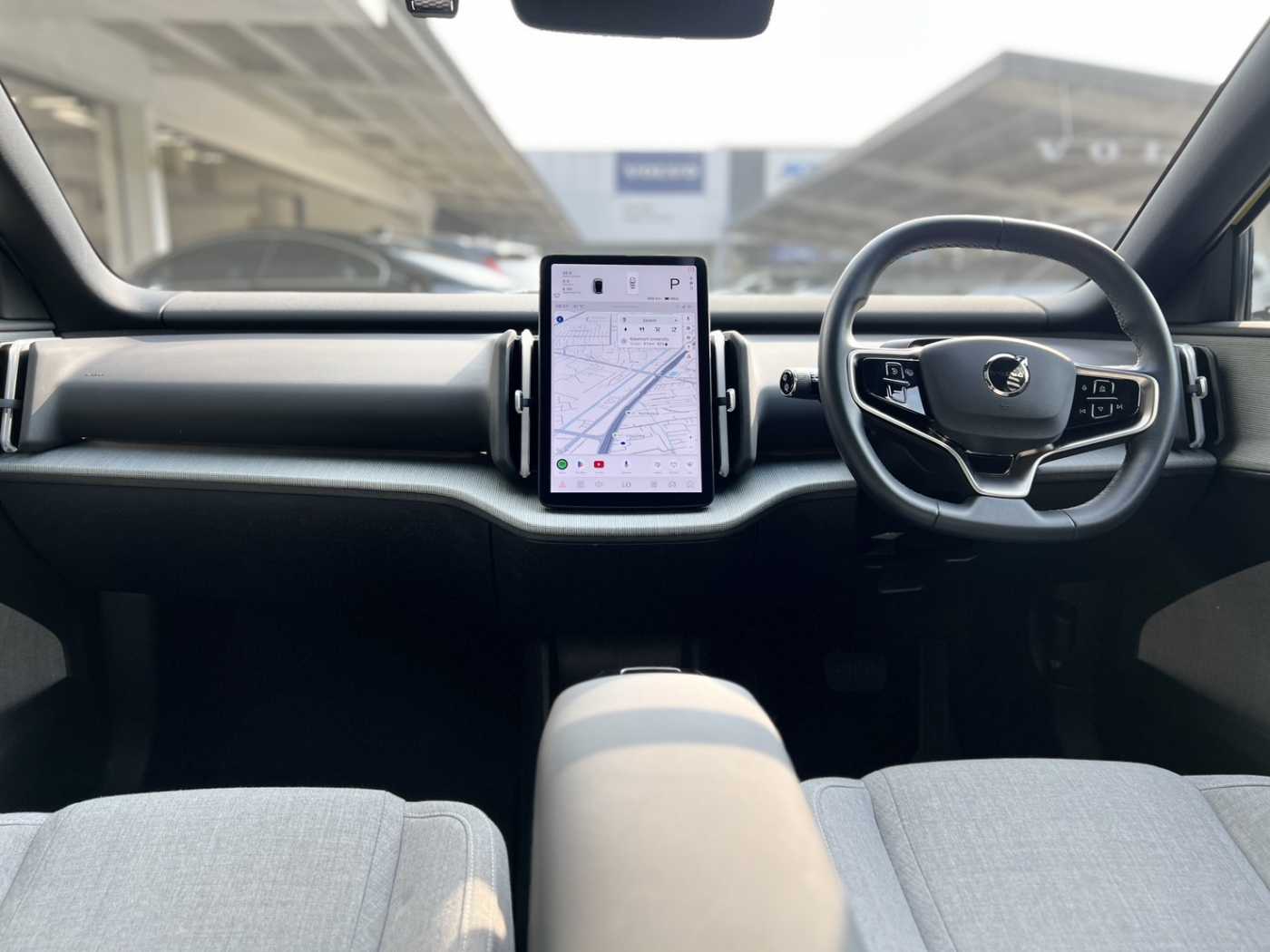 Volvo Ultra - Twin Motor Performance