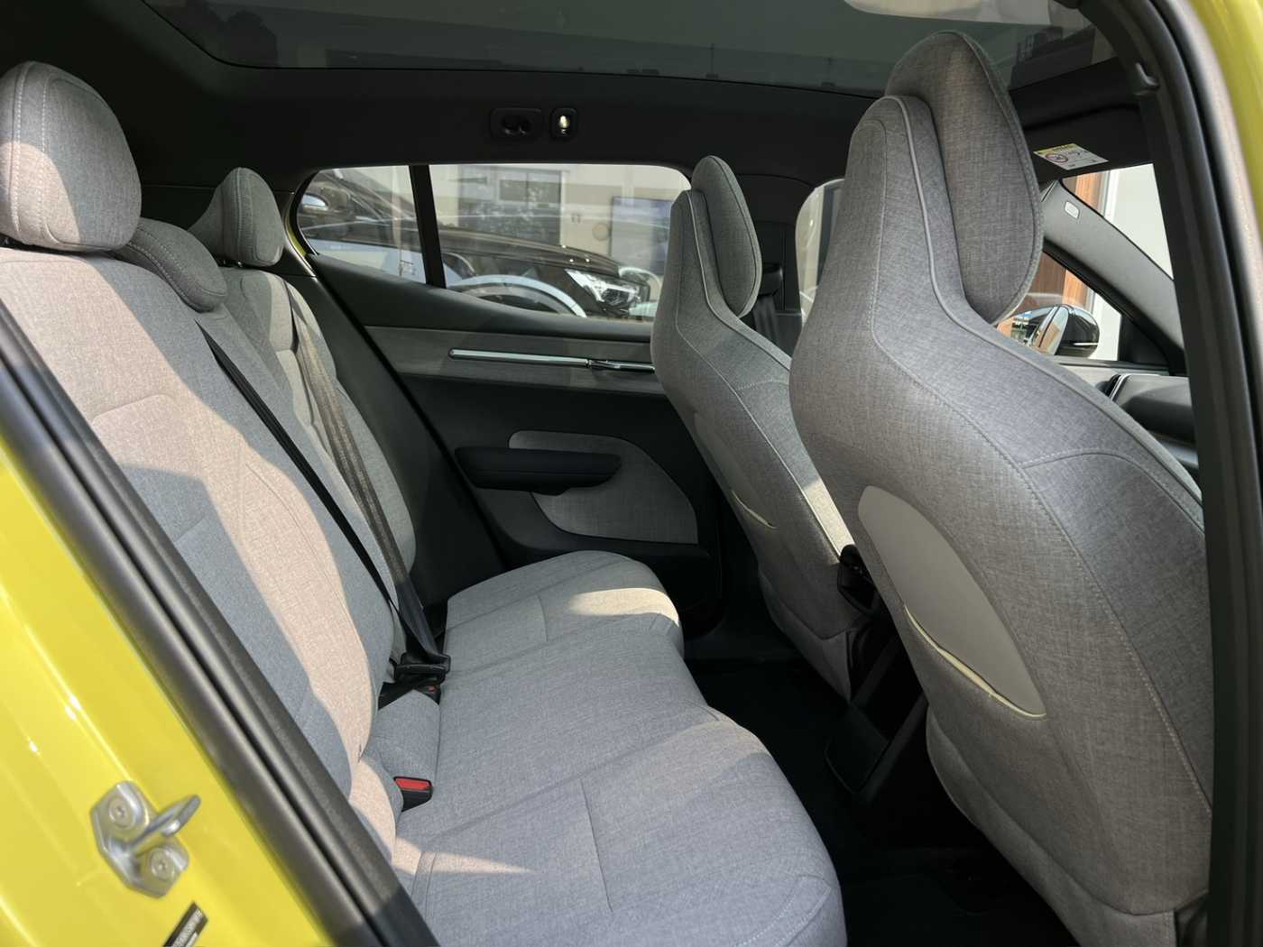 Volvo Ultra - Twin Motor Performance