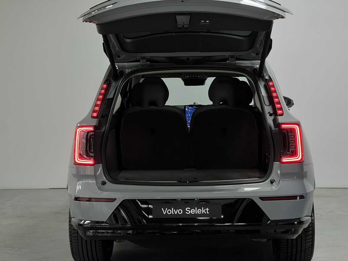 Volvo  Ultra - Twin Performance 6 seats