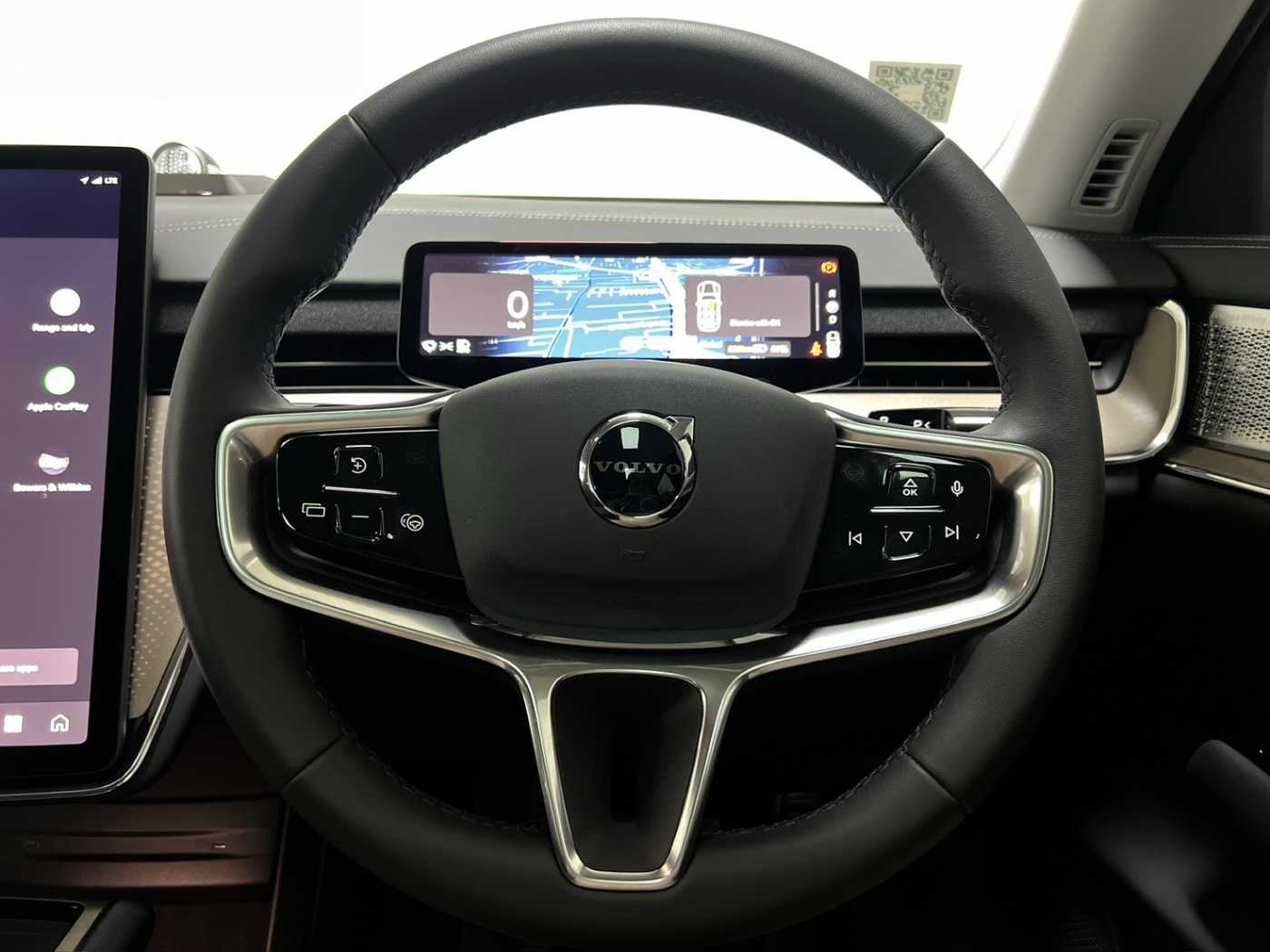 Volvo  Ultra - Twin Performance 6 seats