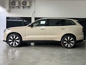 Volvo Ultra - Twin Performance 6 seats