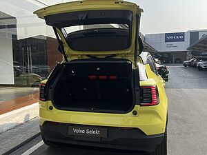 Volvo Ultra - Twin Motor Performance