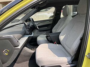 Volvo Ultra - Twin Motor Performance