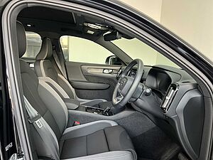 Volvo  Ultra - Twin Motor