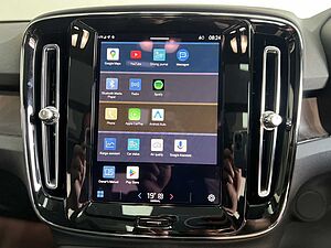 Volvo  Ultra - Twin Motor