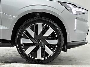 Volvo  Ultra - Twin Performance 6 seats