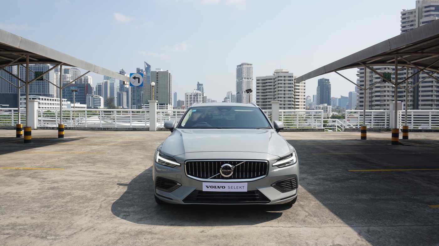 Volvo  Recharge Ultimate T8 plug in hybrid Bright MY24 (462 hp)