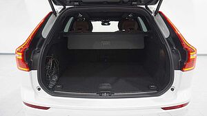 Volvo  Recharge Ultimate T8 Plug-in Hybrid Bright (460hp)